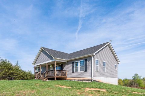 Tiny photo for 3570 Rock Cliff Road, Bedford, VA 24523 (MLS # 365770)