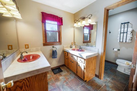 Tiny photo for 1024 Beaver Creek Crossing Xing, Lynchburg, VA 24501 (MLS # 364068)