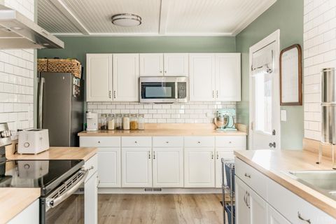 Tiny photo for 4604 greenwood Drive, Lynchburg, VA 24502 (MLS # 366773)