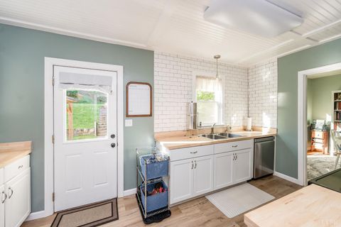 Tiny photo for 4604 greenwood Drive, Lynchburg, VA 24502 (MLS # 366773)