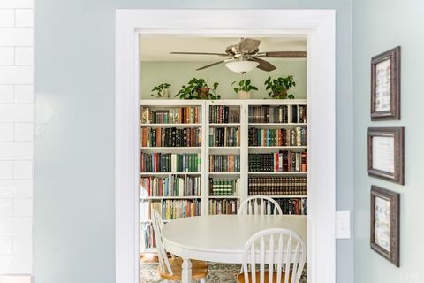 Tiny photo for 4604 greenwood Drive, Lynchburg, VA 24502 (MLS # 366773)