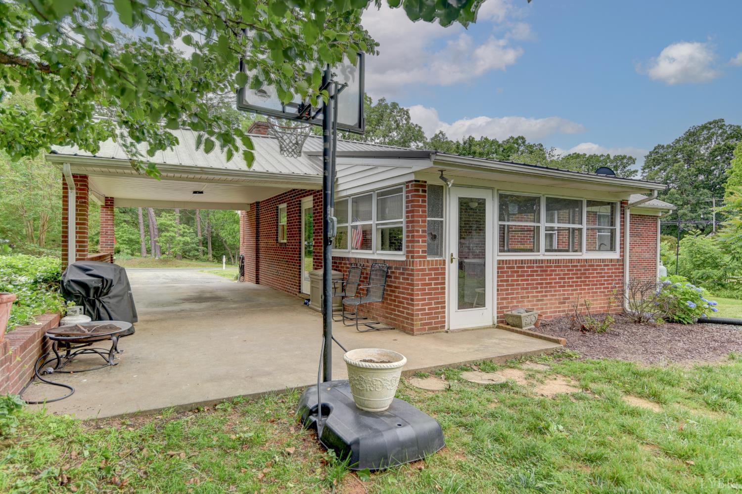261 Virginia Avenue, Appomattox, Virginia image 23
