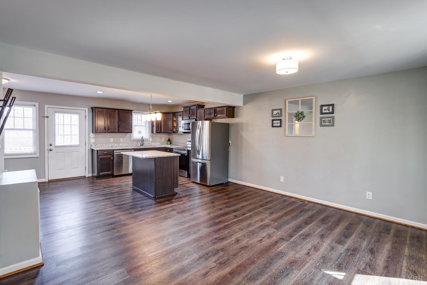 187 Windsor Forest Drive, Concord, Virginia image 8
