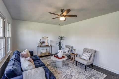 Tiny photo for 303 Grove Street, Hurt, VA 24563 (MLS # 364952)