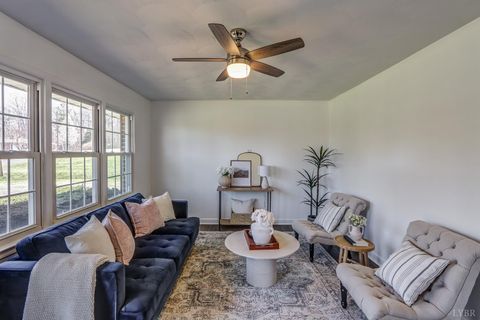 Tiny photo for 303 Grove Street, Hurt, VA 24563 (MLS # 364952)