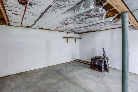 Tiny photo for 303 Grove Street, Hurt, VA 24563 (MLS # 364952)