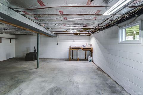 Tiny photo for 303 Grove Street, Hurt, VA 24563 (MLS # 364952)