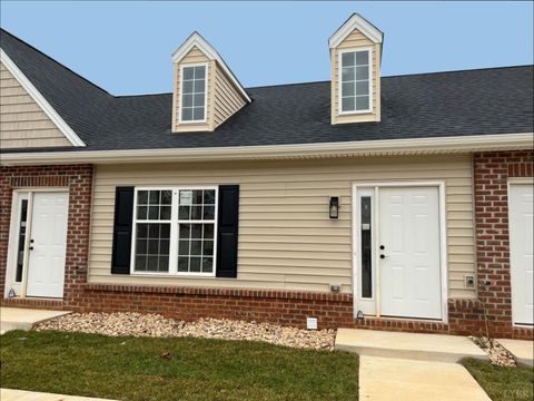 Photo of 3008 Hill Street #307, Lynchburg, VA 24501 (MLS # 364575)