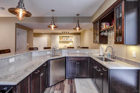 Tiny photo for 105 Bethel Park Drive, Lynchburg, VA 24502 (MLS # 364982)