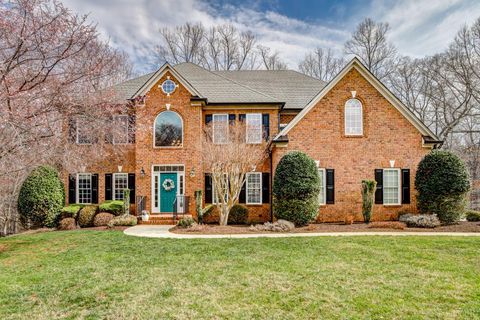 Photo of 105 Bethel Park Drive, Lynchburg, VA 24502 (MLS # 364982)