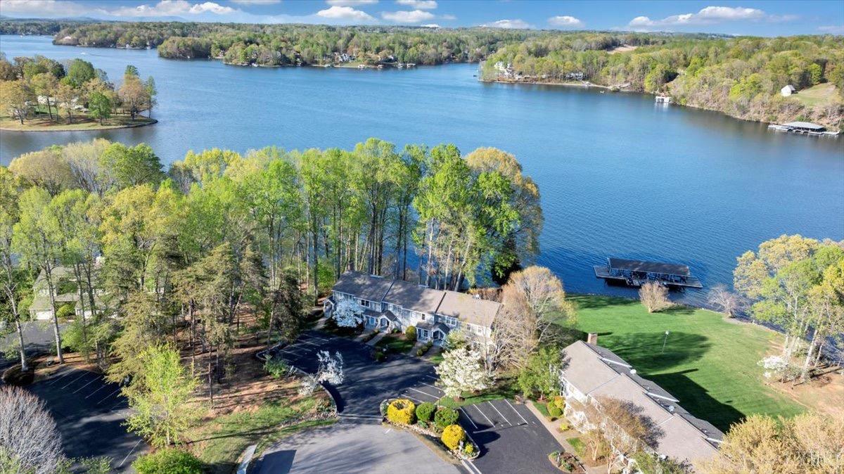 1791 Windlass Drive, Moneta, Virginia image 38