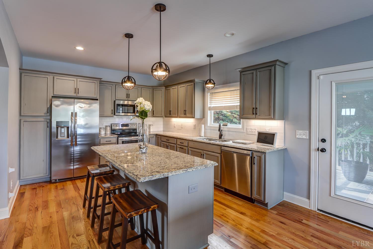 1013 Cobblestone Lane, Forest, Virginia image 14