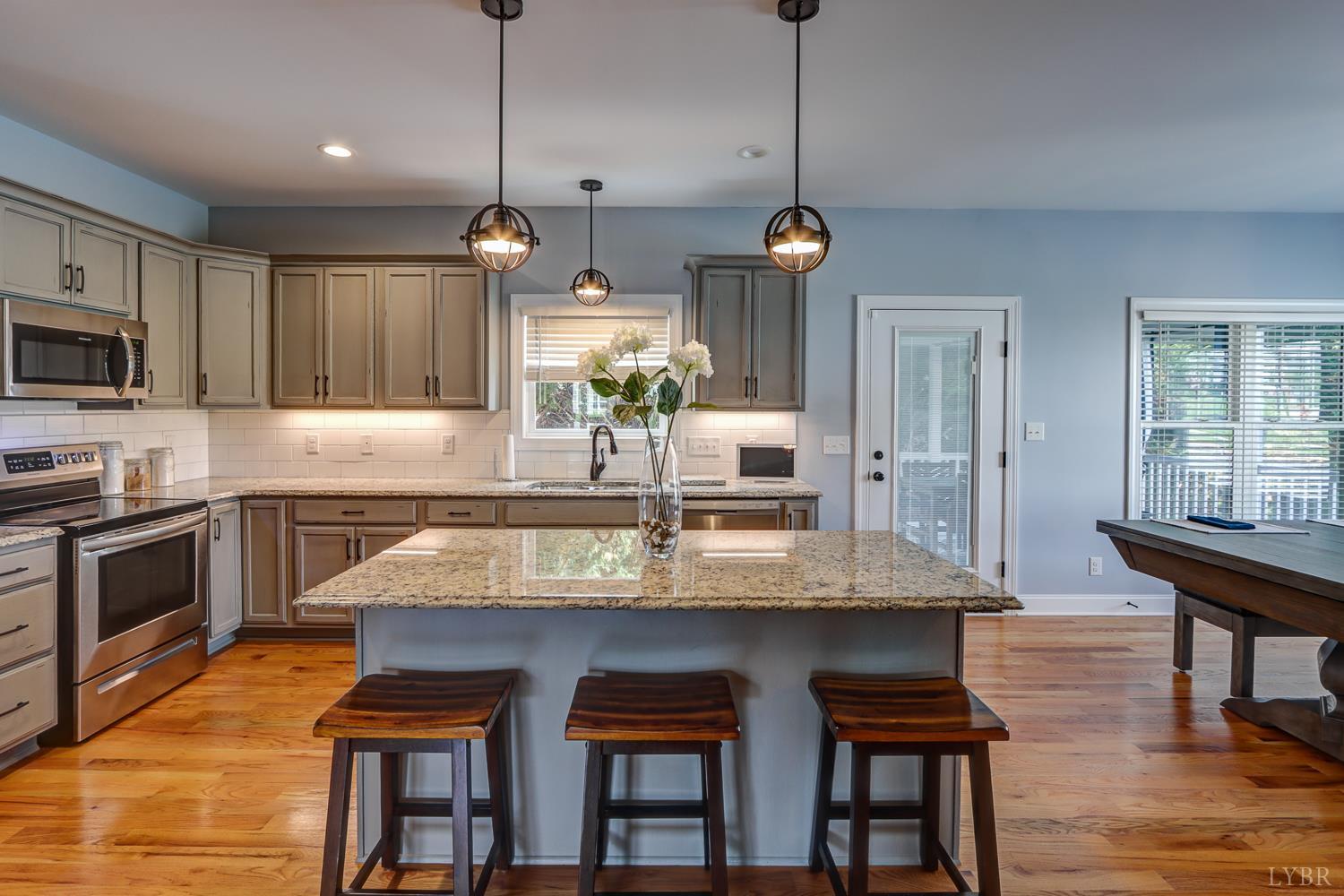 1013 Cobblestone Lane, Forest, Virginia image 16