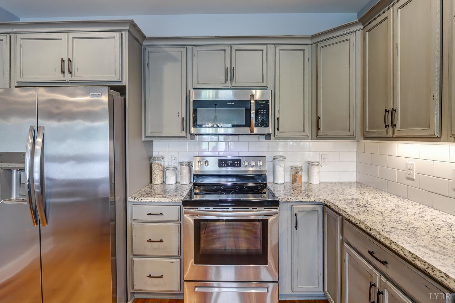 1013 Cobblestone Lane, Forest, Virginia image 18
