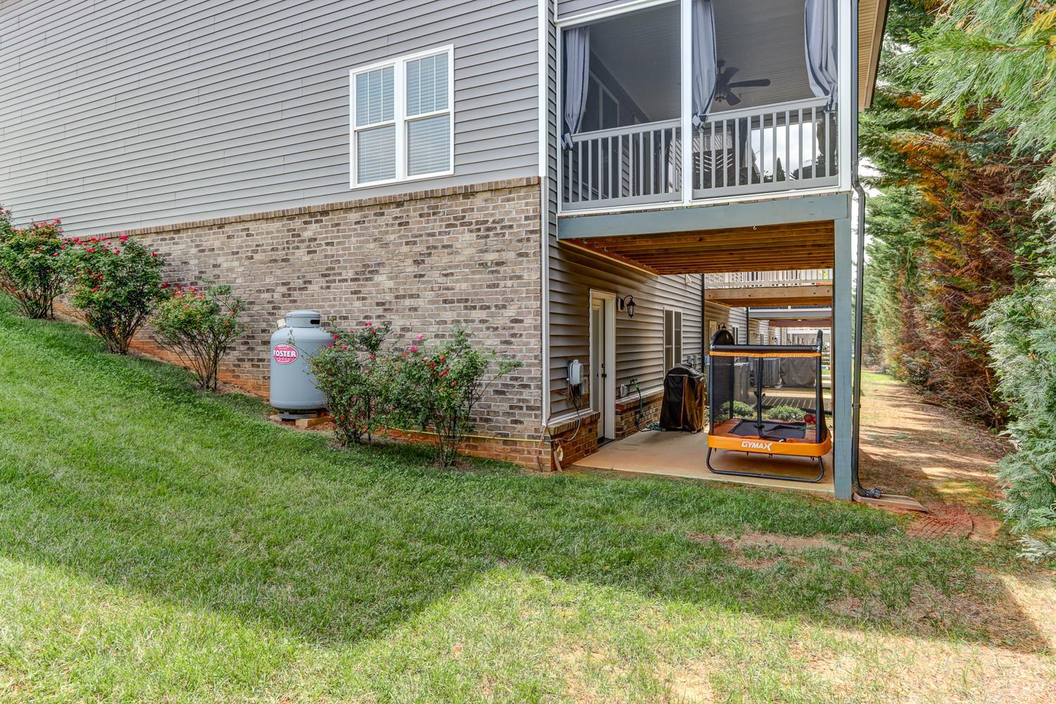 1013 Cobblestone Lane, Forest, Virginia image 46