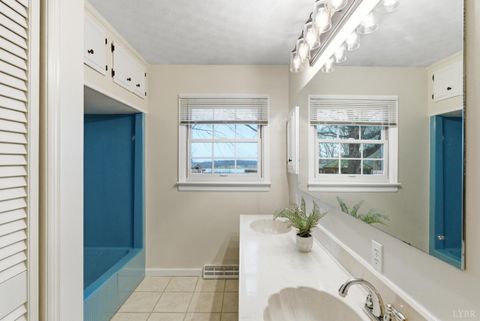 Tiny photo for 7092 Stage Coach Road, Nathalie, VA 24577 (MLS # 364685)