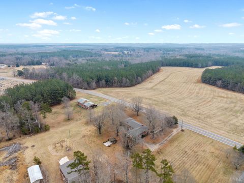 Tiny photo for 7092 Stage Coach Road, Nathalie, VA 24577 (MLS # 364685)