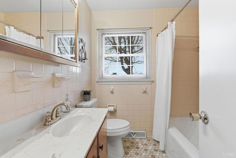 Tiny photo for 7092 Stage Coach Road, Nathalie, VA 24577 (MLS # 364685)