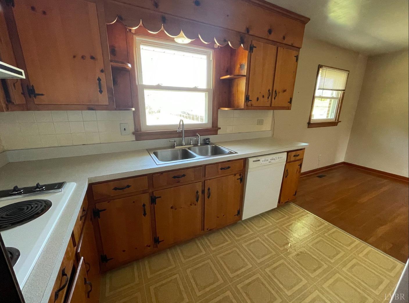 363 Lynbrook Road, Rustburg, Virginia image 6