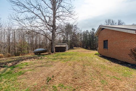 Tiny photo for 1621 Turkey Mountain Rd, Amherst, VA 24521 (MLS # 365008)