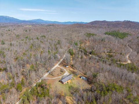 Tiny photo for 1621 Turkey Mountain Rd, Amherst, VA 24521 (MLS # 365008)