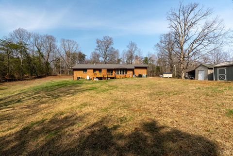 Tiny photo for 1621 Turkey Mountain Rd, Amherst, VA 24521 (MLS # 365008)
