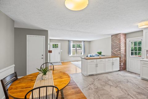 Tiny photo for 206 Simsbury Lane, Forest, VA 24551 (MLS # 365387)
