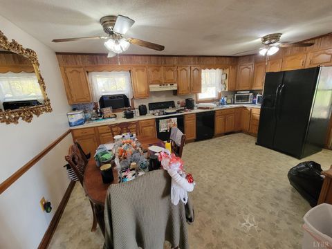 Tiny photo for 78 Lakeside Drive, Lynchburg, VA 24504 (MLS # 362923)