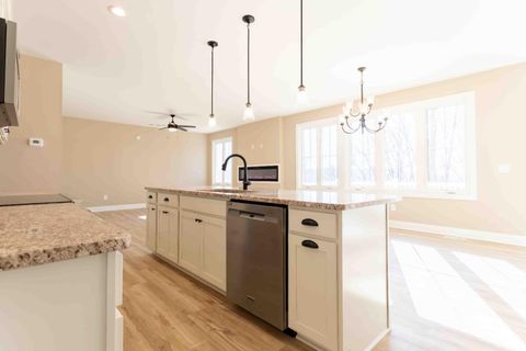 Tiny photo for 1115 Thornblade Way, Blue Ridge, VA 24064 (MLS # 364441)