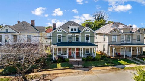 Tiny photo for 507 Victoria Avenue, Lynchburg, VA 24503 (MLS # 362524)