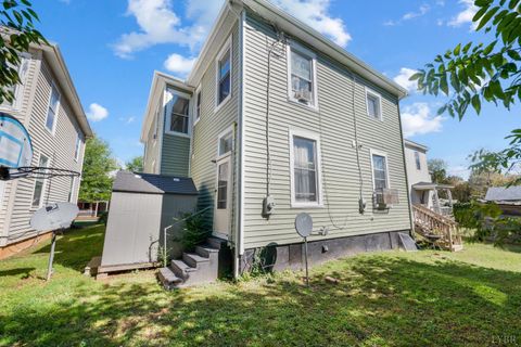 Tiny photo for 507 Victoria Avenue, Lynchburg, VA 24503 (MLS # 362524)