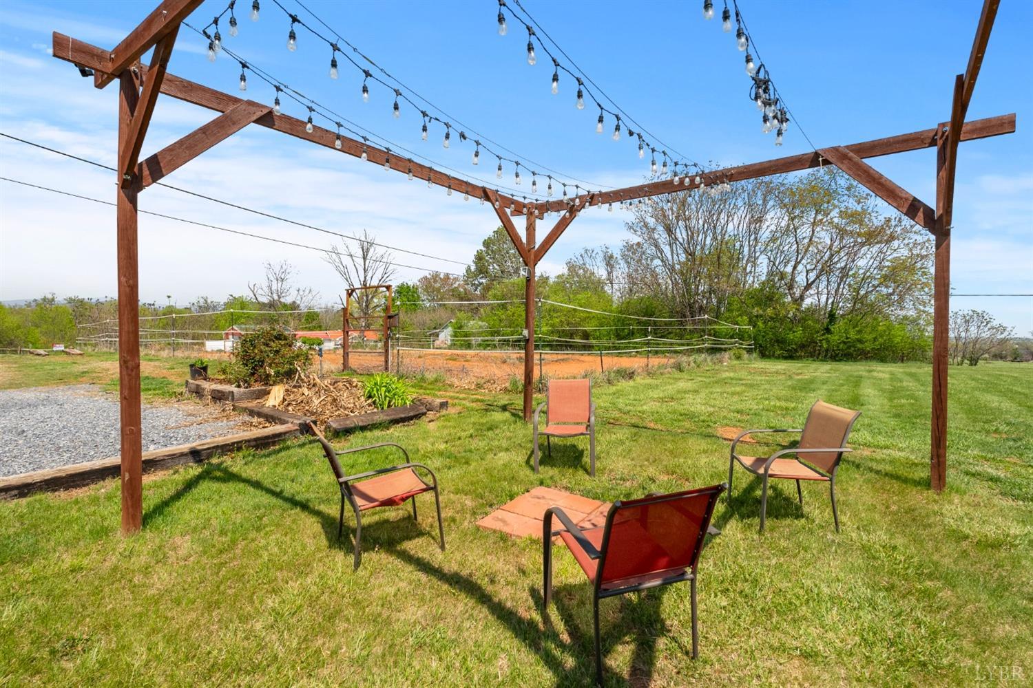 1062 Overacre Drive Dr, Bedford, Virginia image 3