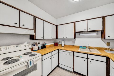 Tiny photo for 3516 Timberline Trail, Roanoke, VA 24018 (MLS # 363929)