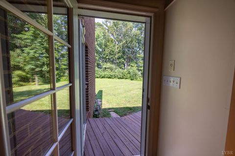 Tiny photo for 2246 Country Club Rd, Appomattox, VA 24522 (MLS # 364052)