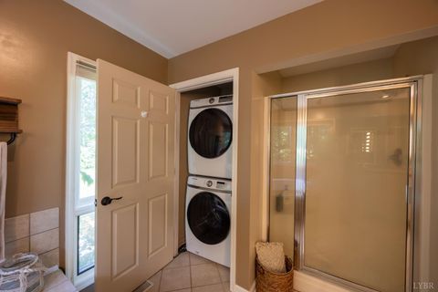 Tiny photo for 2246 Country Club Rd, Appomattox, VA 24522 (MLS # 364052)