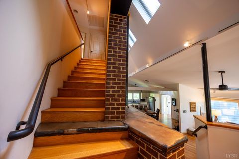 Tiny photo for 2246 Country Club Rd, Appomattox, VA 24522 (MLS # 364052)