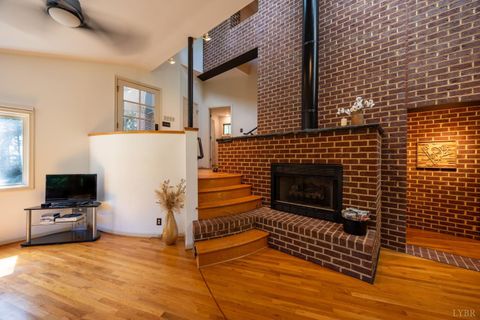 Tiny photo for 2246 Country Club Rd, Appomattox, VA 24522 (MLS # 364052)