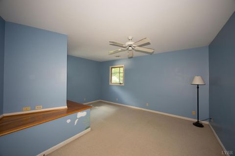 Tiny photo for 2246 Country Club Rd, Appomattox, VA 24522 (MLS # 364052)