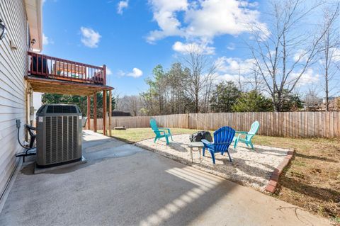 Tiny photo for 103 Fowler Street, Lynchburg, VA 24502 (MLS # 363806)