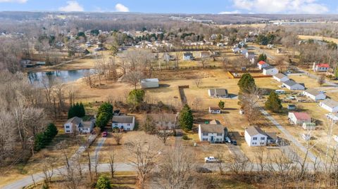 Tiny photo for 103 Fowler Street, Lynchburg, VA 24502 (MLS # 363806)