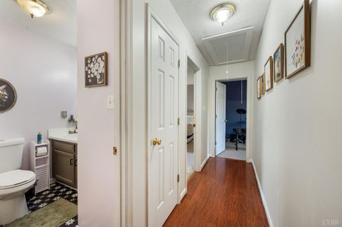 Tiny photo for 103 Fowler Street, Lynchburg, VA 24502 (MLS # 363806)