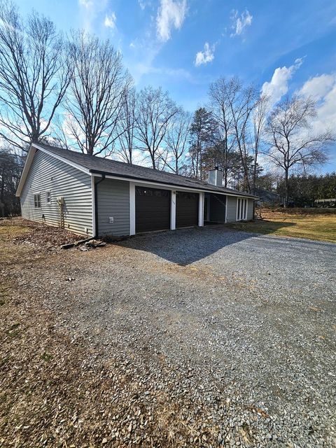 Tiny photo for 148 Edgewood Drive, Lynchburg, VA 24502 (MLS # 364778)