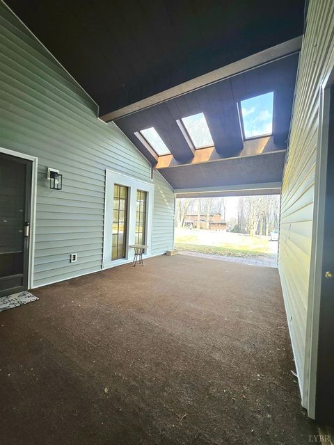 Tiny photo for 148 Edgewood Drive, Lynchburg, VA 24502 (MLS # 364778)