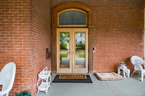 Tiny photo for 404 Cabell Street, Lynchburg, VA 24504 (MLS # 364815)