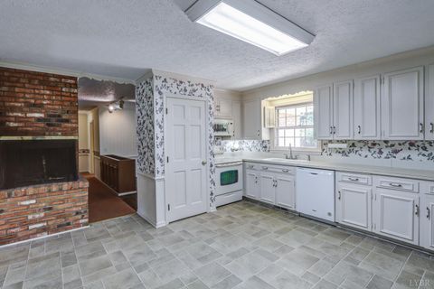 Tiny photo for 3104 Cranehill Drive, Lynchburg, VA 24503 (MLS # 362303)
