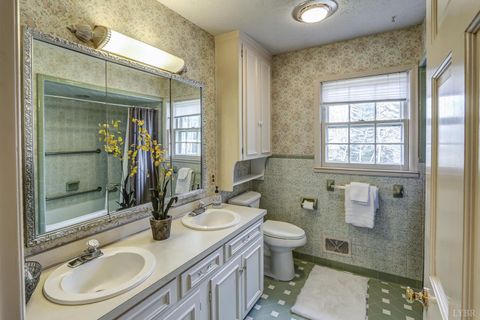 Tiny photo for 3104 Cranehill Drive, Lynchburg, VA 24503 (MLS # 362303)