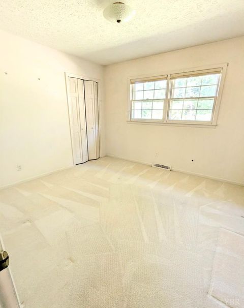 Tiny photo for 3104 Cranehill Drive, Lynchburg, VA 24503 (MLS # 362303)