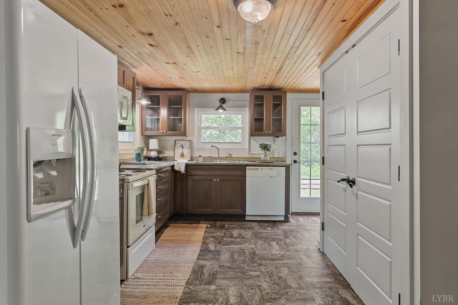 277 Crab Creek Rd Rd, Monroe, Virginia image 15