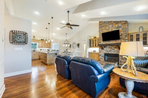 Tiny photo for 20438 Wyatts Way, Evington, VA 24550 (MLS # 364615)