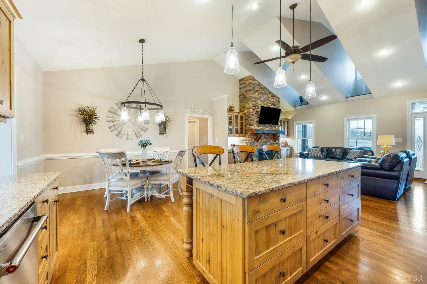 Evington, Virginia, 24550, United States, 4 Bedrooms Bedrooms, ,4 BathroomsBathrooms,Residential,Active,2020517